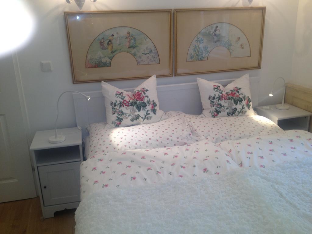 Appartement Exquisites Gartenapartment In Eleganter Jugendstilvilla *